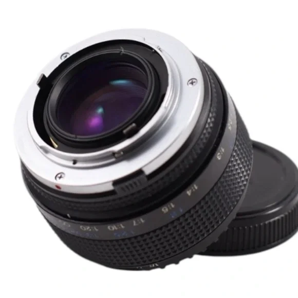 Vivitar 2x Macro Focusing Teleconverter MC O/OM - Picture 3 of 5